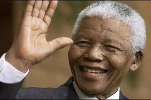 L’Afrique du Sud piétine la mémoire de Nelson Mandela et a la mémoire courte